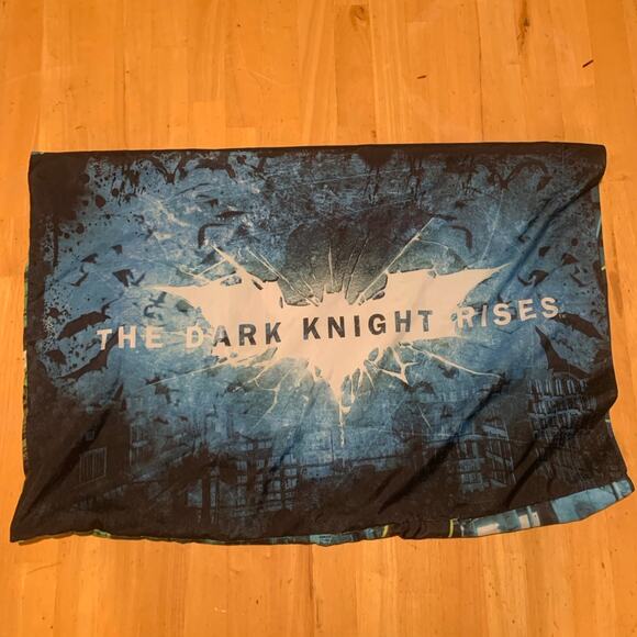 Batman Dark Knight Rises Pillowcase - Picture 1 of 2
